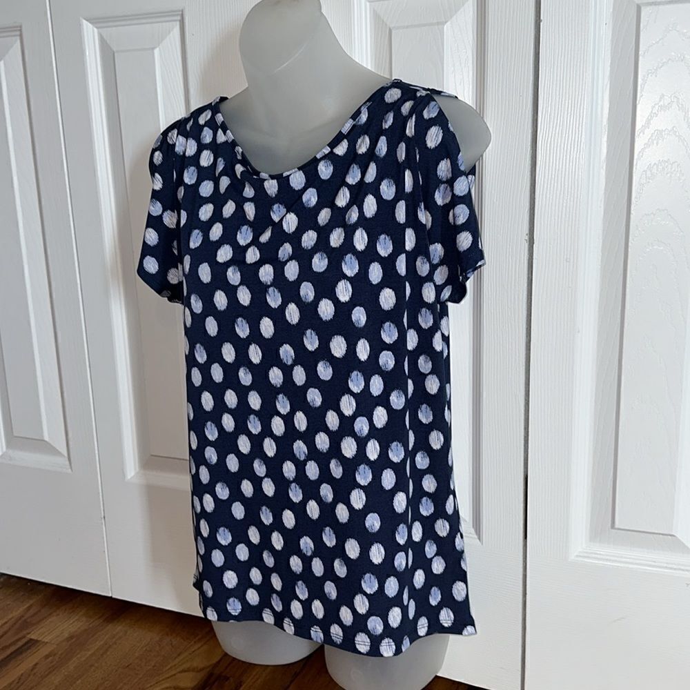 Cable & Gauge Navy Blue Polka Dota Short Sleeve Top Shirt Blouse Small S NWT